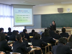 長崎県の雇用情勢＆企業が求める人材の講話